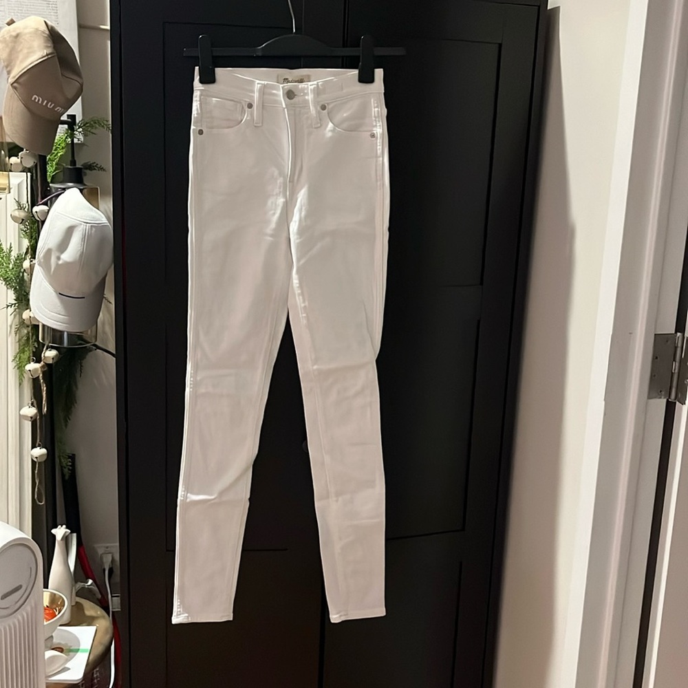 Madewell high-rise white skinny jeans